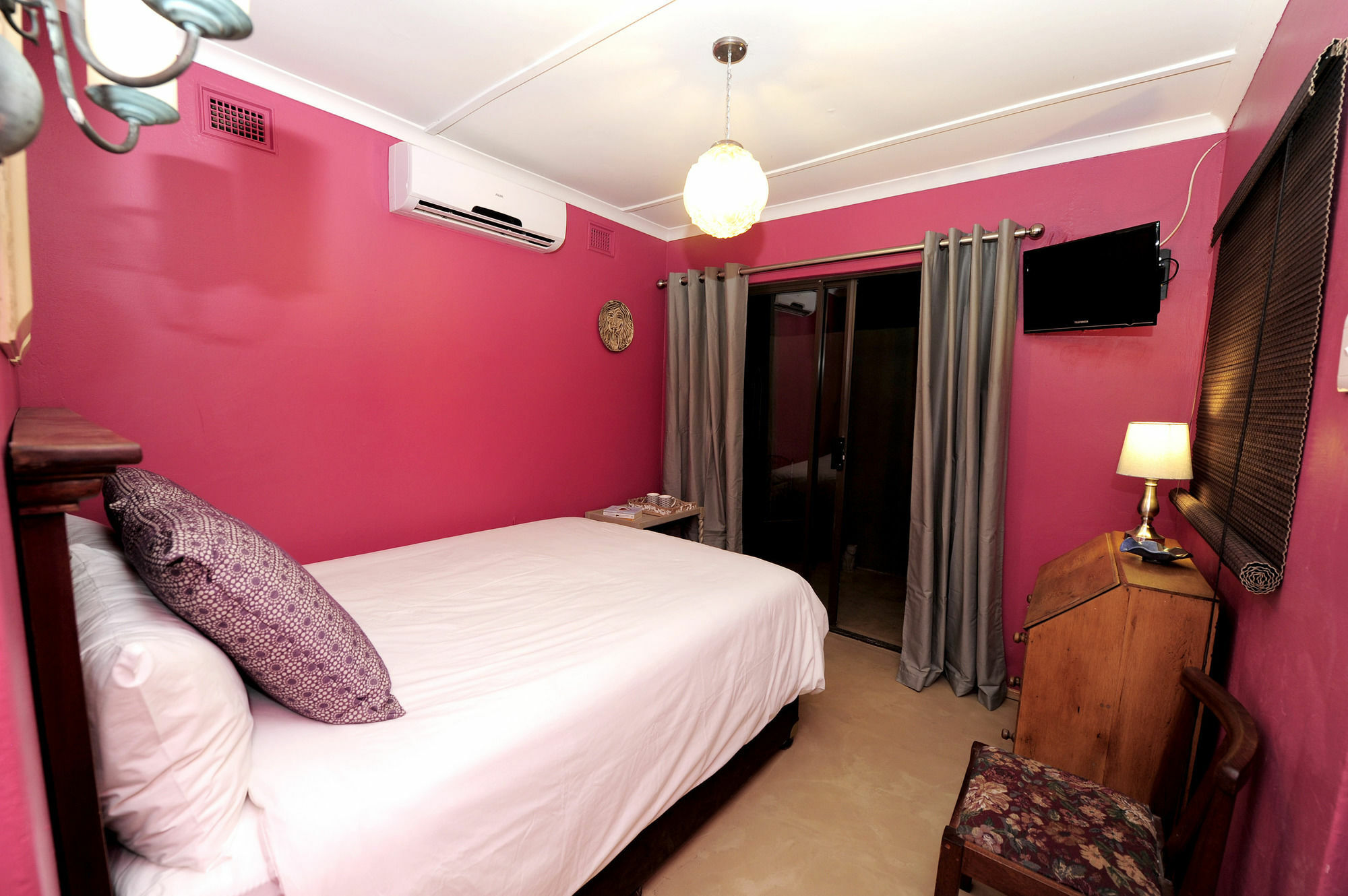 Tamarisk Bed & Breakfast Durban Bagian luar foto